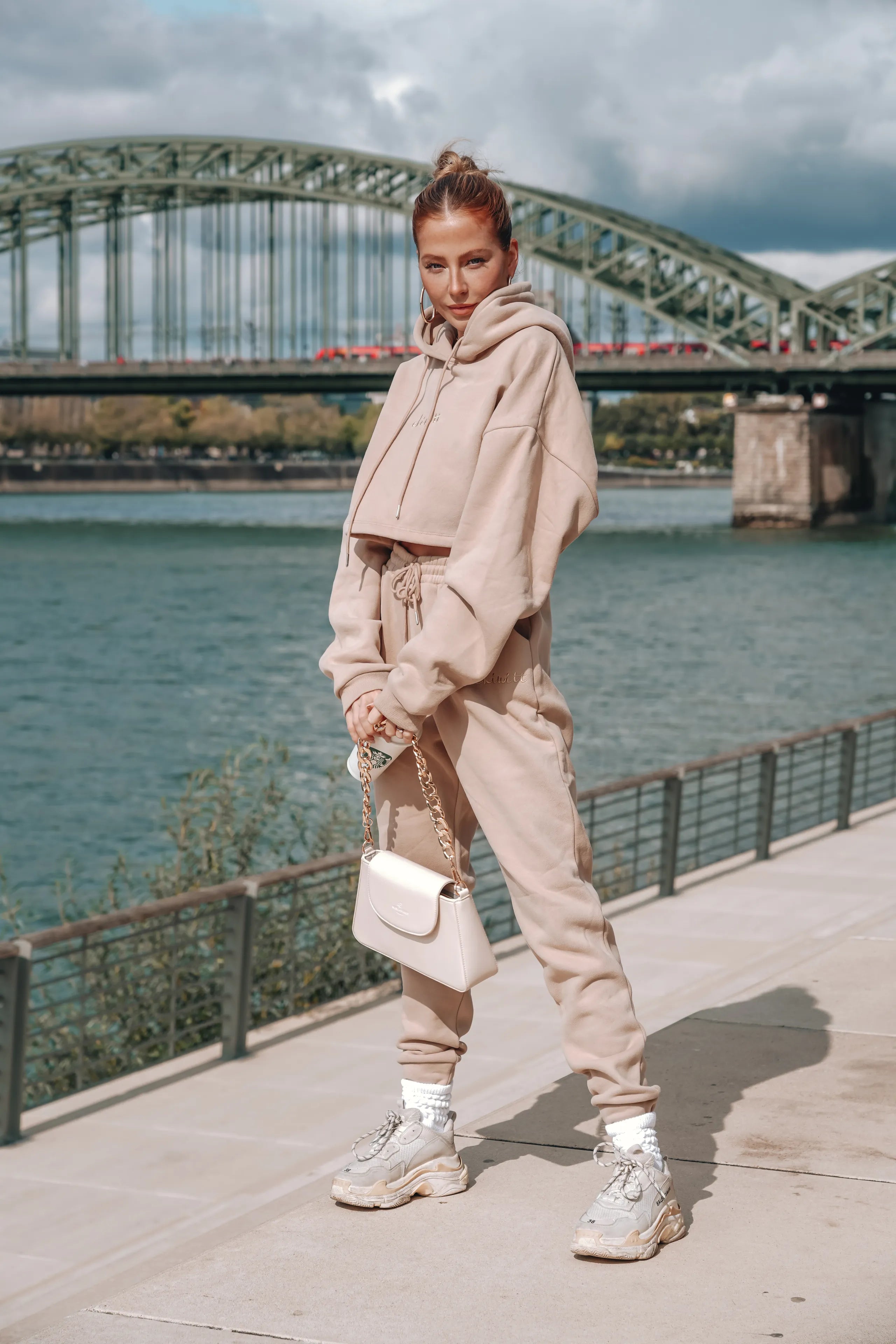 Oversized Crop Hoodie - Beige