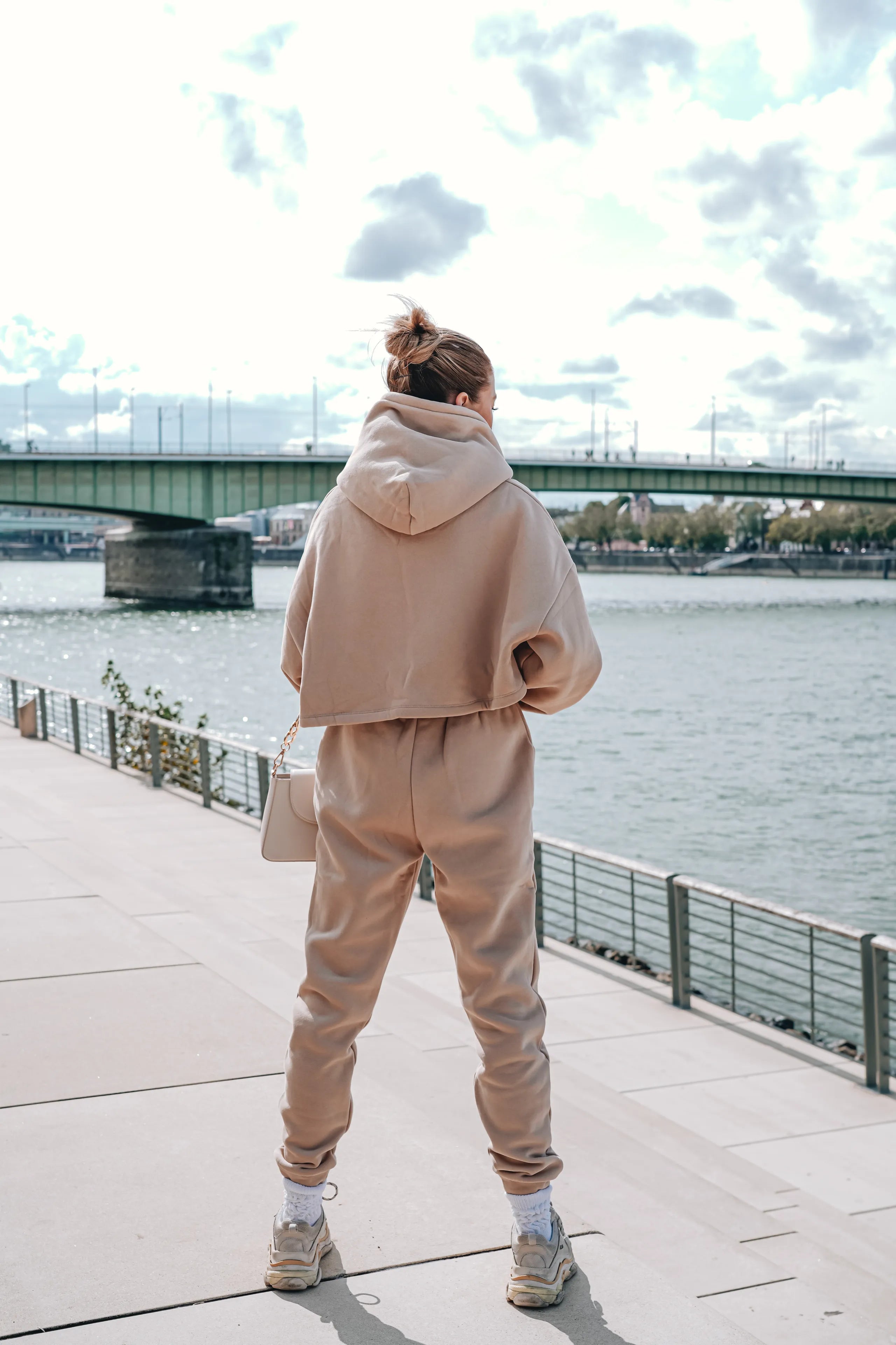 High Waisted Joggingshose - Beige