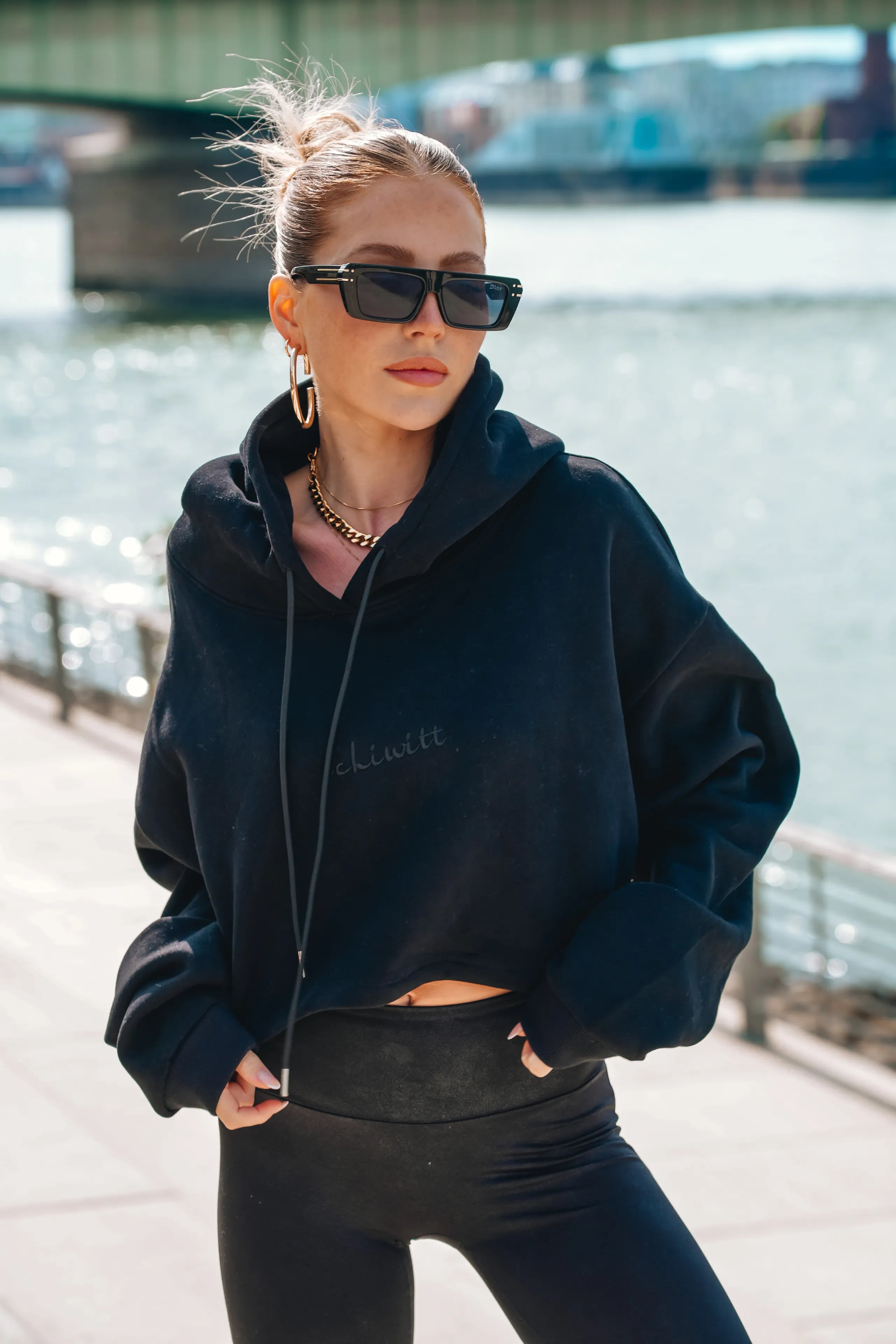 Oversized Crop Hoodie - Black